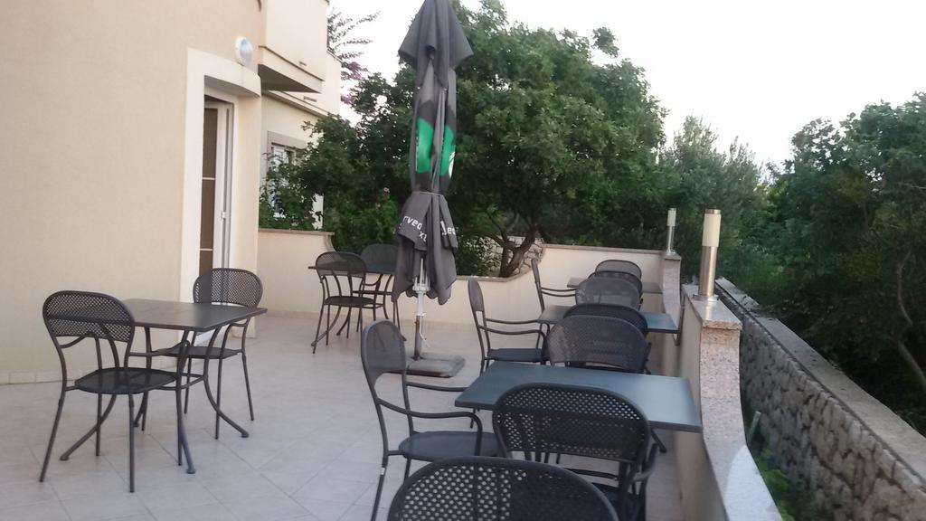 Bed & Breakfast Jugo Novalja Εξωτερικό φωτογραφία