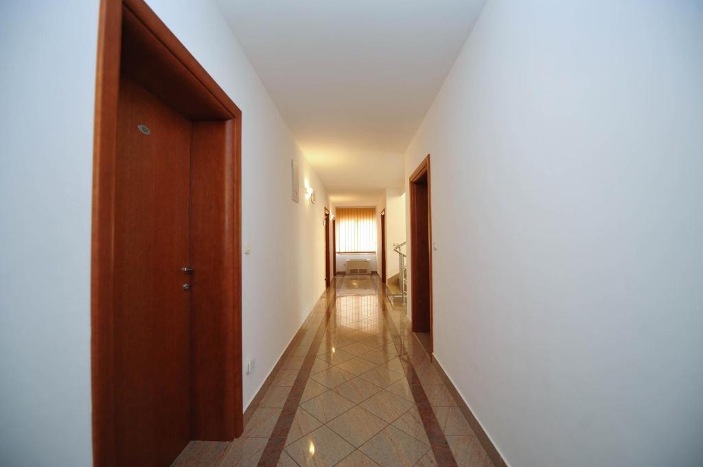 Bed & Breakfast Jugo Novalja Εξωτερικό φωτογραφία