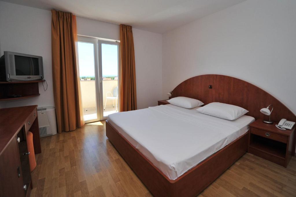 Bed & Breakfast Jugo Novalja Δωμάτιο φωτογραφία